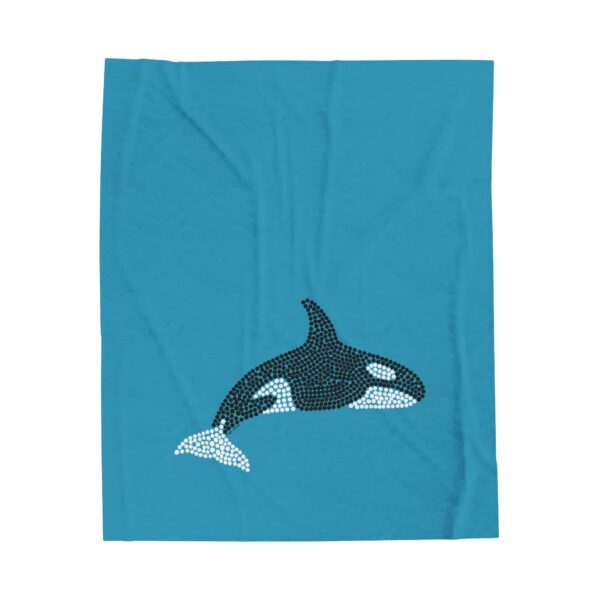 Orca Velveteen Blanket - Image 9